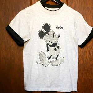 Vintage 80s Disneys Sherry's Best 80s Mickie mouse T shirt.